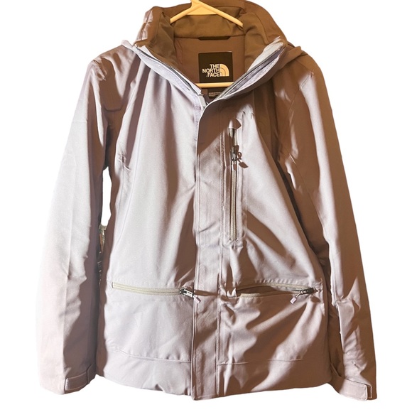 Northface Gatekeeper Wintet Outdoor Jacket - Picture 3 of 10